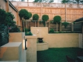 garden_retaining_wall_-_oxide_finish